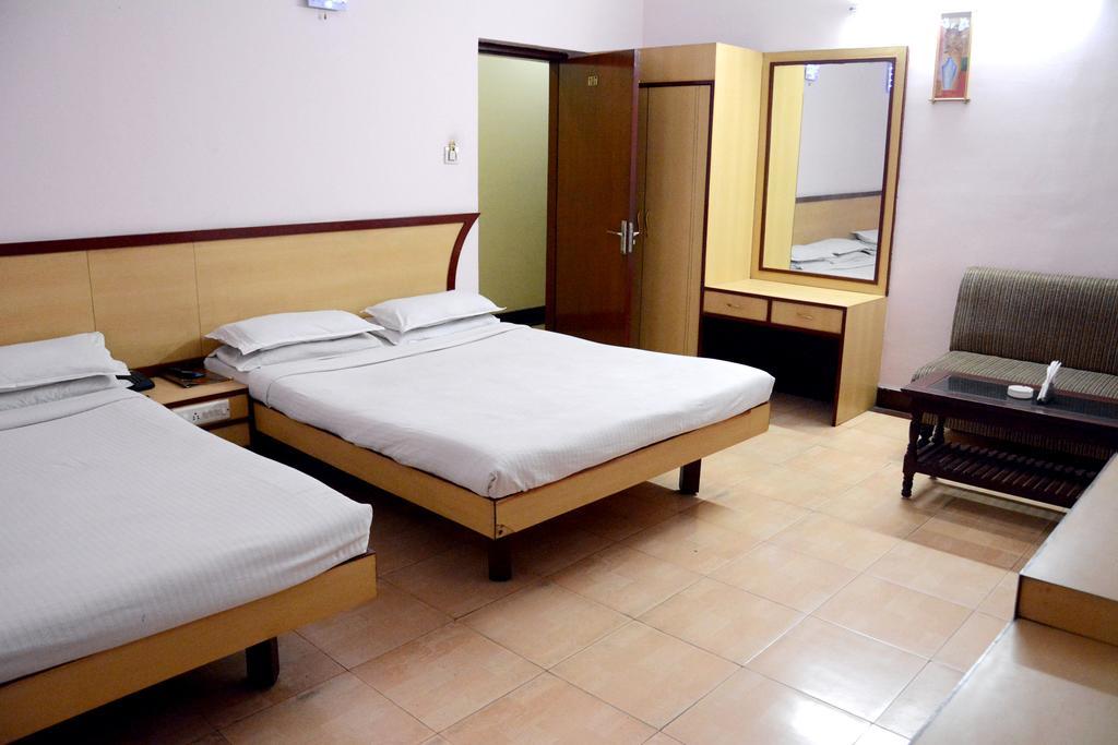 Motel Madhuban Dzsamsedpur Kültér fotó