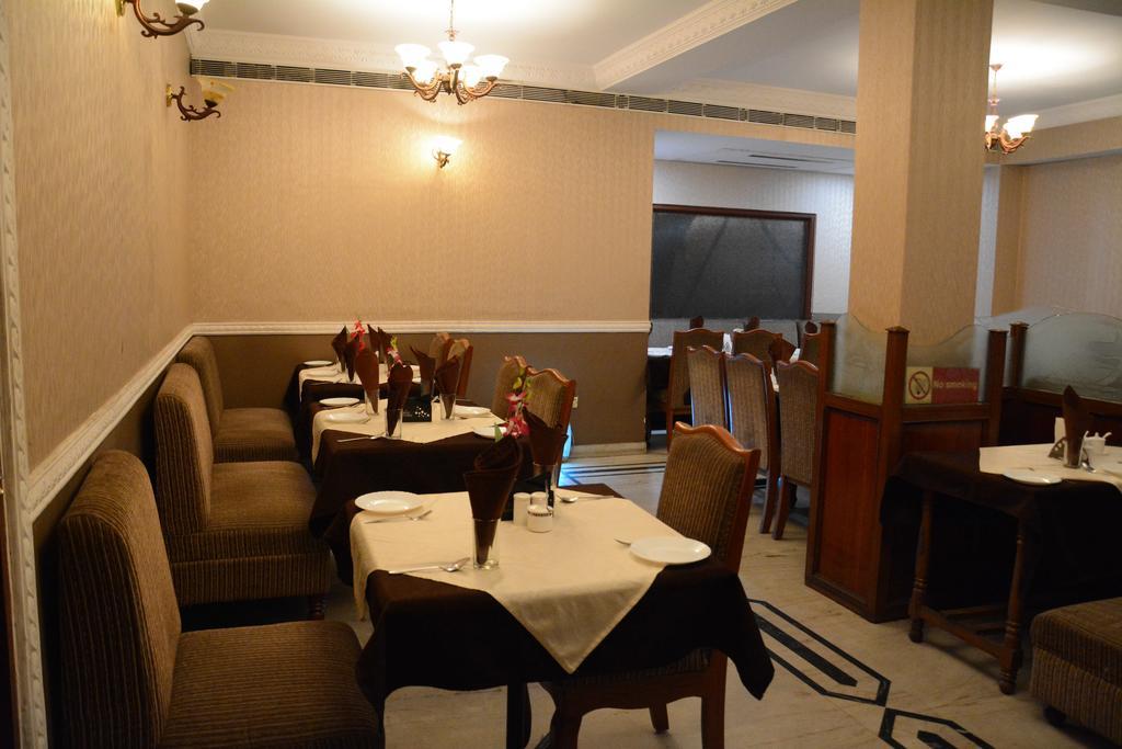 Motel Madhuban Dzsamsedpur Kültér fotó